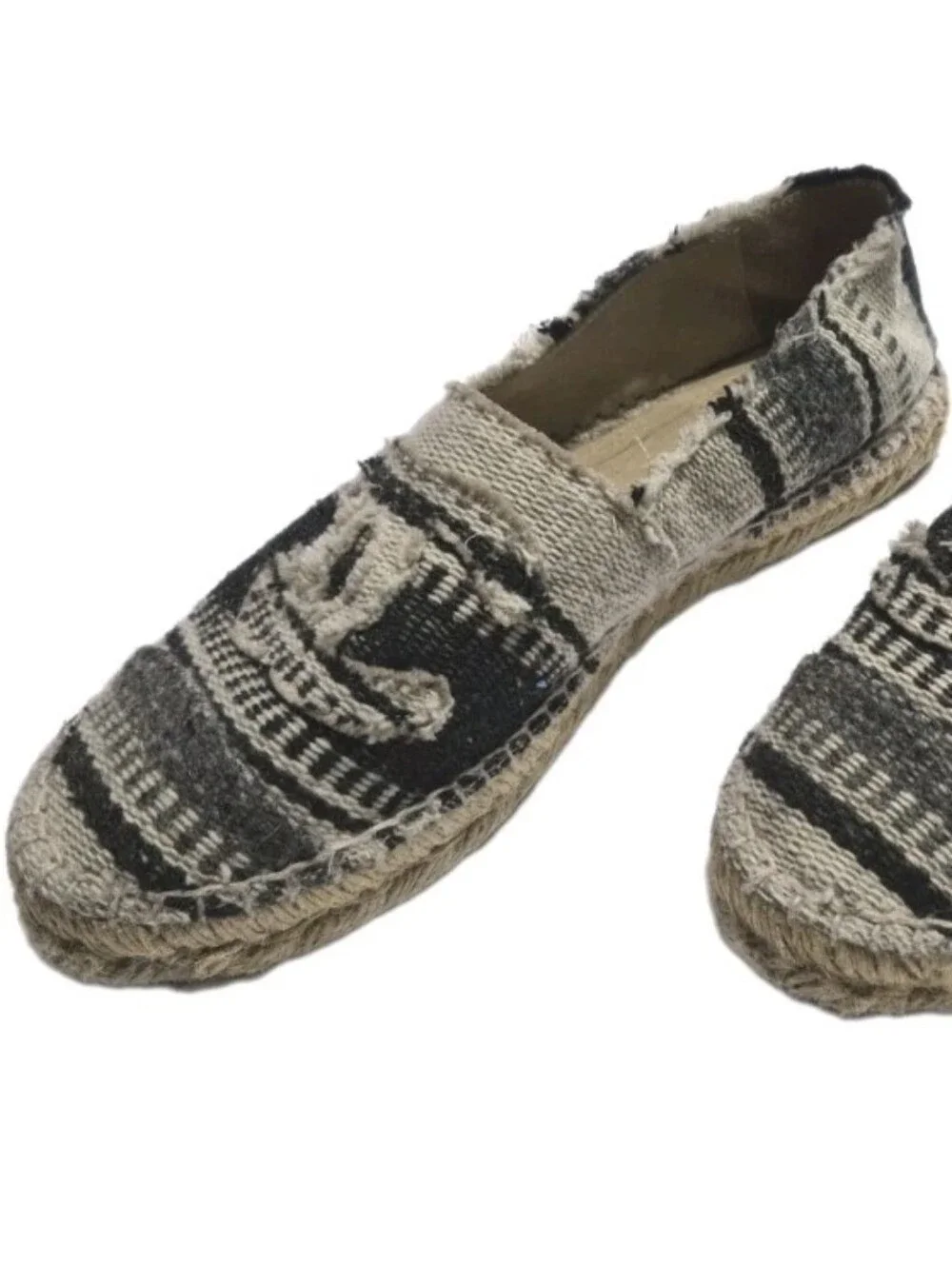 Chanel G29762 Flat Espadrille Size 37 ( US 37 ).